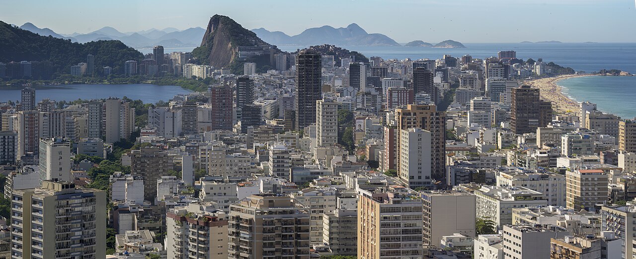 Panorámica de Río de Janeiro, entre montañas y mar